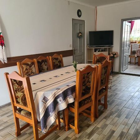 Cazare Turism Prislop Ξενοδοχείο Haţeg Εξωτερικό φωτογραφία