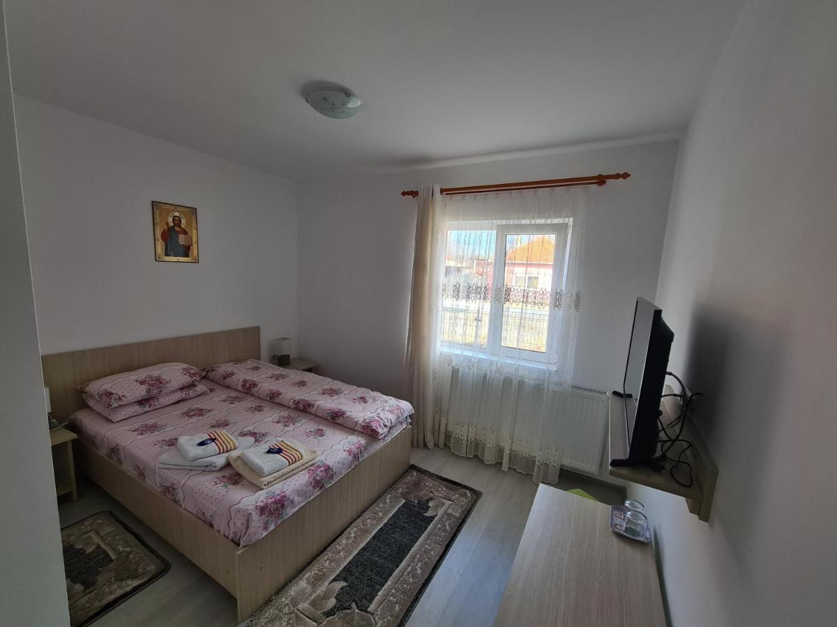 Cazare Turism Prislop Ξενοδοχείο Haţeg Εξωτερικό φωτογραφία
